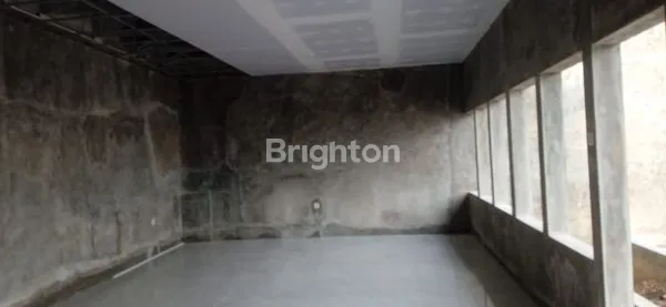 image GUDANG LUAS DAERAH INDUSTRI MOJOSONGO  (6)