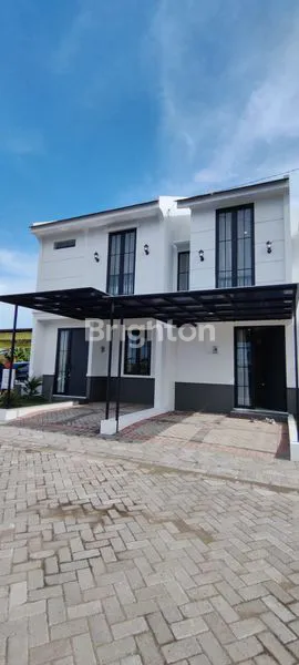 image RUMAH 2 LANTAI 600JT AN ASLI SURABAYA KAWASAN PANDUGO (4)