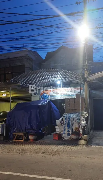 image RUKO 3 LANTAI JALAN ACHMAD JAIS PUSAT KOTA SURABAYA (2)