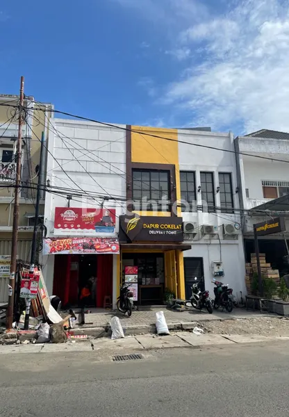 image RUKO RAYA MANUKAN LOR BISA NEMPEL BILBOARD BESAR UNTUK BRANDING USAHA (2)