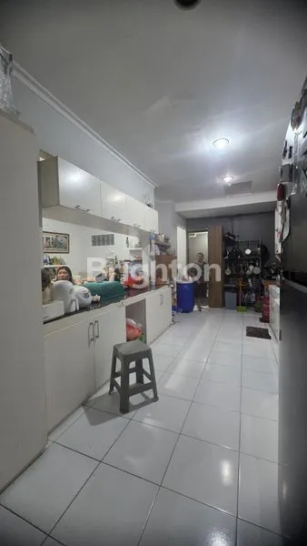 image RUMAH  1 LANTAI  ADEM & BANYAK HIJAU — MERUYA\NBISA JUAL / SEWA (6)