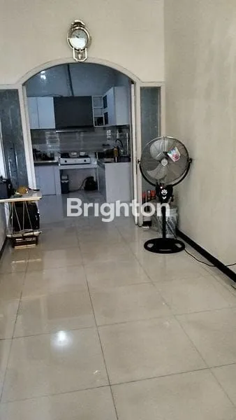 image RUMAH SIAP HUNI SUDAH RENOVASI LOKASI STRATEGIS, DARMO INDAH BARAT SURABAYA (6)