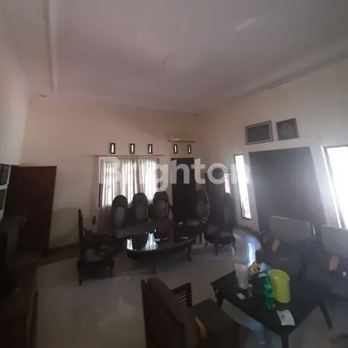 image HUNIAN STRATEGIS KUTA, DEKAT FINNS BEACH CLUB (6)