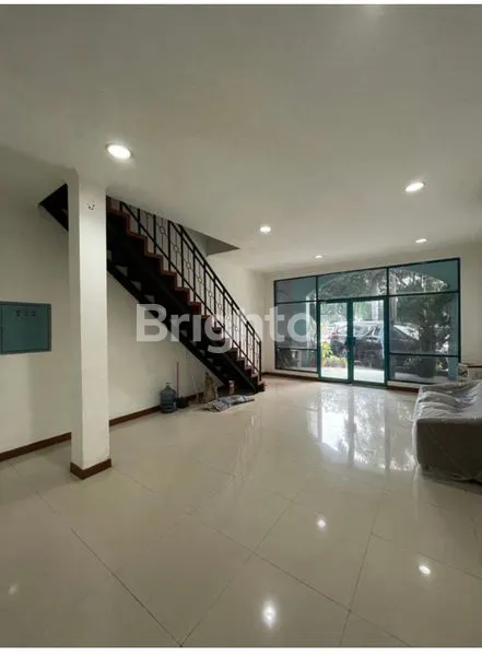 image RUKO STRATEGIS TB SIMATUPANG, 3 LANTAI SIAP PAKAI (1)