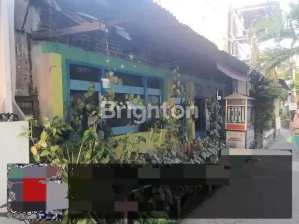 image RUMAH DI PUSAT KOTA JALAN KEBANGSREN GENTENG SURABAYA (1)