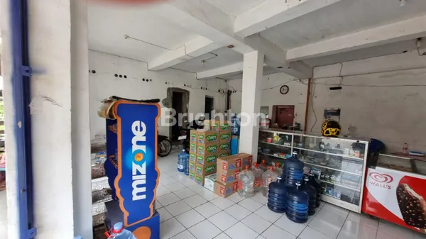 image RUMAH, 2 TOKO, DAN SARANG WALET DI JALAN SAMANHUDI SIDOARJO (4)