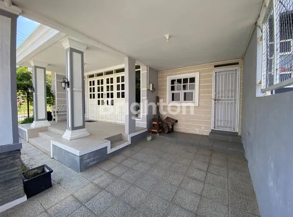 image RUMAH MEWAH 2 LANTAI DI PELANGI GRAND RESIDANCE (2)