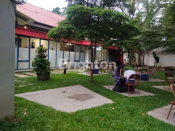 image RUMAH BEKAS CAFE STRATEGIS DI BOGOR (1)
