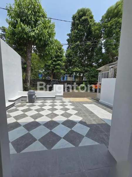 image RUMAH MINIMALIS UDAYANA SENTUL CITY (2)