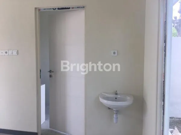 image RUMAH SOUTHLAKE RESIDENCE 3KT 2KM LT96 KEJUANDA CUMA 10 MENIT (8)