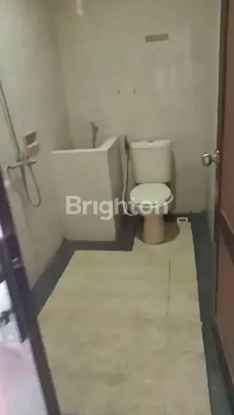 image KOS MEWAH 24 KAMAR, HUNIAN PENUH & SIAP PAKAI (6)