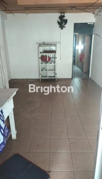 image RUMAH STRATEGIS SIAP HUNI PINGGIR JALAN RAYA DURI KEPA, KEBON JERUK - BEBAS BANJIR, DEKAT TOL DAN MALL (4)