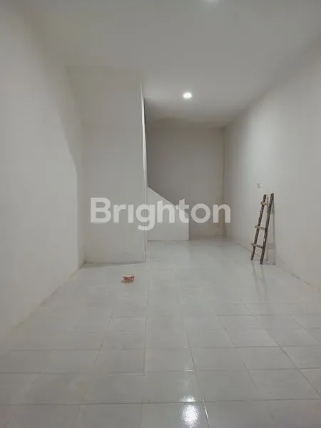 image RUKO 2 LANTAI SIAP PAKAI LOKASI STRATEGIS RAMAI PENDUDUK (3)