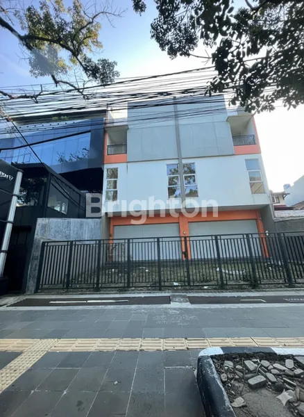 RUKO 3 LANTAI DI MAIN ROAD BUAH BATU BANDUNG