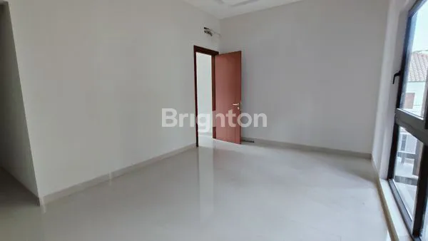 image RUMAH BARU MINIMALIS MODERN 4 LANTAI FREE LIFT DI PALMERAH, JAKBAR (4)