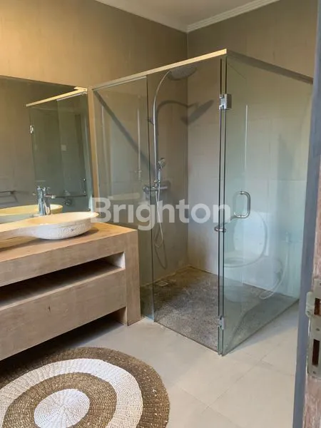 image FOR SALE VILLA SEMINYAK FULL FURNISH BADUNG BALI (4)