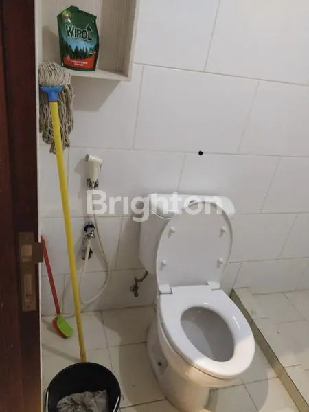 image APARTEMEN WATERPLACE TOWER C VIEW KOLAM RENANG FULL FURNISHED (8)