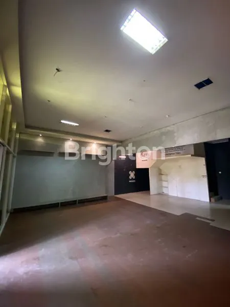 image RUKO UNIK 3,5 LANTAI, DI MAINROAD KOPO, SIAP HUNI, LOKASI SUPER STRATEGIS (2)