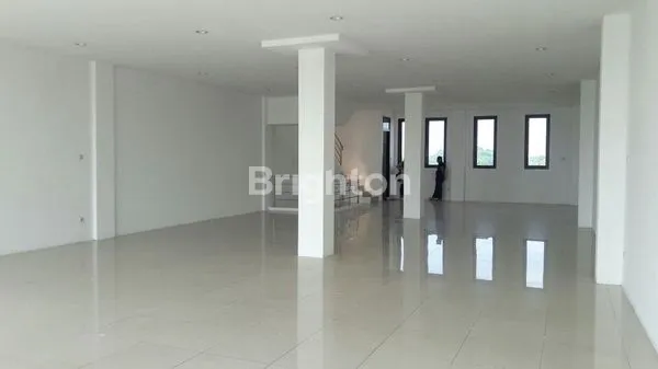 image RUKO GANDENG 3 STRATEGIS DI JL RAYA SERPONG, TANGERANG SELATAN (3)