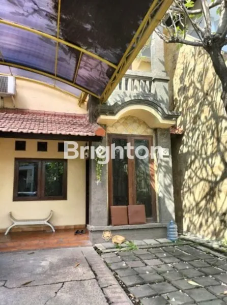 image DIJUAL RUMAH 2 LANTAI – LOKASI STRATEGIS, SIAP HUNI (2)