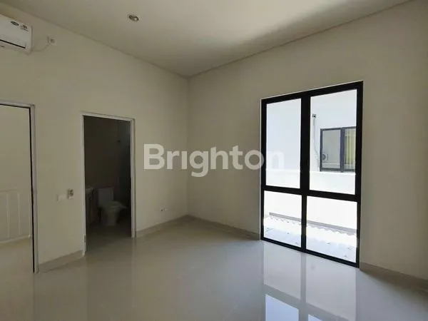 image RUMAH 2 LANTAI SEPERTI BARU TIDAK PERNAH DITEMPATI (8)