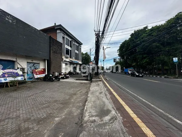 image DISEWAKAN LAHAN PARKIR SELUAS 3 ARA UNTUK USAHA MALAM DI GATOT SUBROTO!  (6)