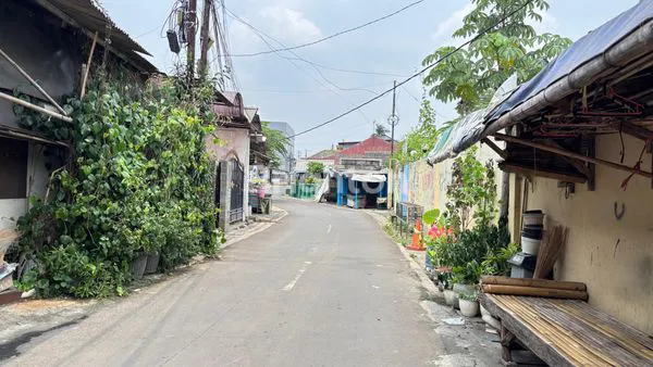 image JUAL RUMAH HITUNG TANAH STRATEGIS CIBUBUR BEKASI 2418 (7)