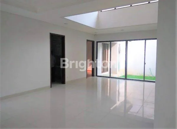 image DIJUAL RUMAH 2 LANTAI EMINENT PRESTIGIA BSD (2)