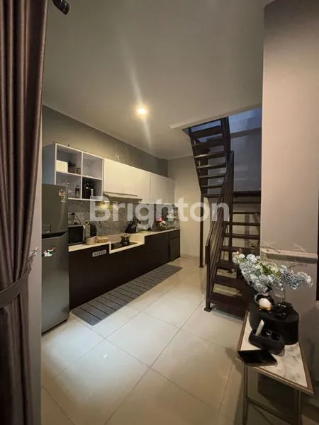 image RUMAH EMINENT BSD FULL RENOV 3+1 KT (4)