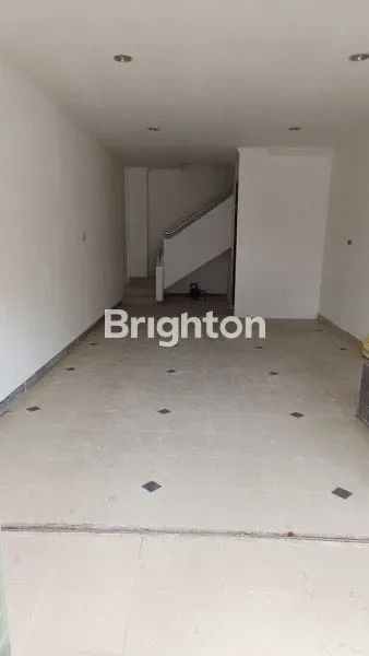 image RUKO 3 LANTAI STRATEGIS DI KUTA-JL KALIANGET ! (2)