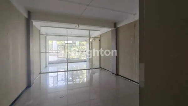 image RUKO 4 LANTAI RAYA MERR - ICON 21, SURABAYA TIMUR. DEKAT ARIEF RAHMAN HAKIM - KLAMPIS JAYA - KERTAJAYA INDAH - SOTO AYAM CAK HAR - SEMOLOWARU - ARAYA, DLL. (3)