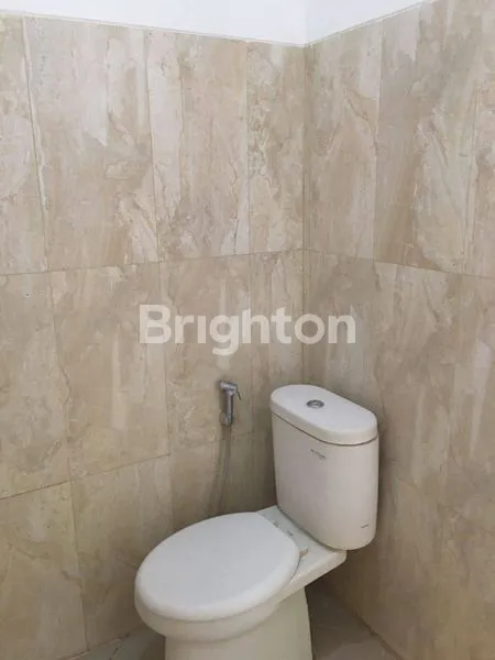 image RUMAH 2 LANTAI DI BUKIT ELANG MANGUNHARJO SEMARANG (6)