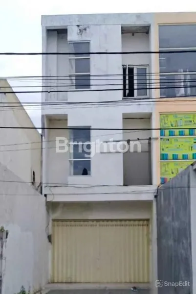 image RUKO 3 LANTAI JALAN DEPAN UPN BISA DIGUNAKAN SEGALA USAHA (1)