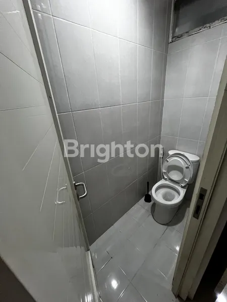 image RUMAH DI DIAN ISTANA WIYUNG DEKAT MENGANTI (6)