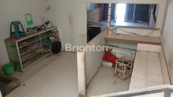 image PERUKOAN THE ROYAL PARK RESIDENCE COCOK UNTUK APOTEK ATAU RESTO, DEKAT KAMPUS UPN, PURIMAS, RAYA RUNGKUT MADYA DAN RAYA MERR (5)