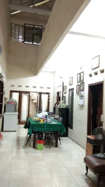 image RUMAH STRATEGIS BINTARO JAYA SEKTOR 1 LT 182 (4)