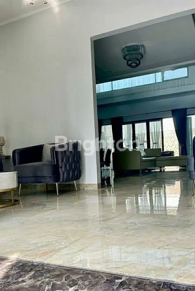 image RUMAH MEWAH 3 LANTAI DI MODERN HILL, PONDOK CABE – TANGSEL (3)