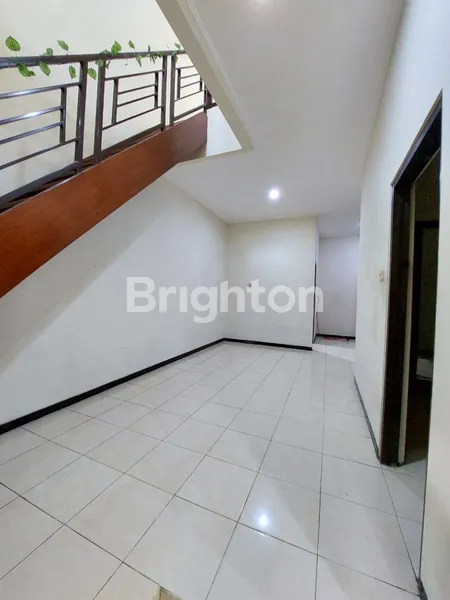 image MURAH RUMAH DI PERUMAHAN BALAS KLUMPRIK INDAH (3)