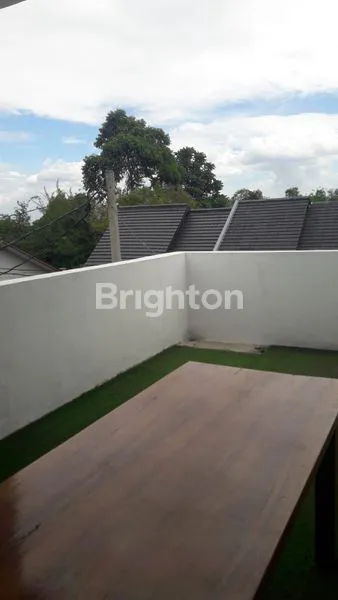 image RUMAH HOOK 2 LANTAI SHM DI CIHANJUANG (8)