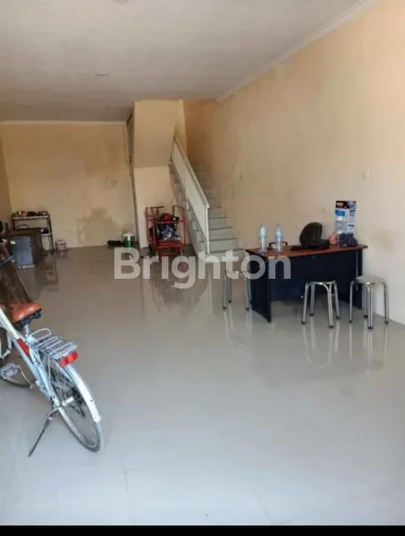 image RUKO 3 LANTAI JALAN DEPAN UPN BISA DIGUNAKAN SEGALA USAHA (2)