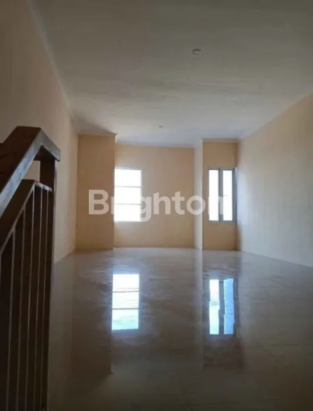 image RUKO 3 LANTAI JALAN DEPAN UPN BISA DIGUNAKAN SEGALA USAHA (5)