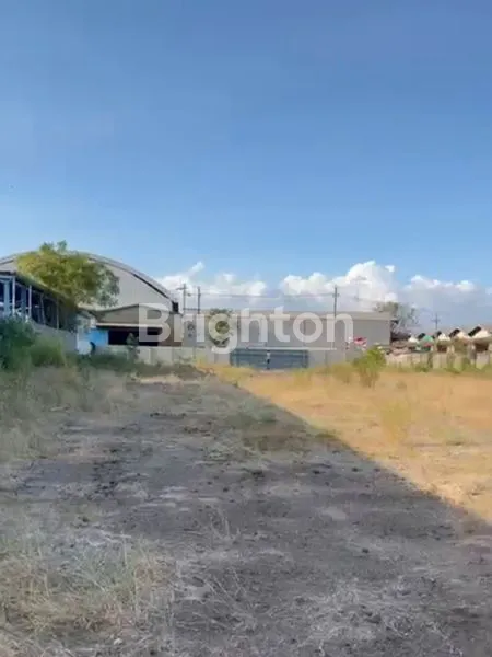 image TANAH KAVLING KOMPLEK PERGUDANGAN TAMBAK LANGON, SURABAYA BARAT TANAH SUDAH URUG SIAP DIBANGUN GUDANG, DEKAT RAYA TAMBAK OSOWILANGUN - ROMOKALISARI - KEBOMAS GRESIK - PELABUHAN TERMINAL PETI KEMAS TELUK LAMONG - MARGOMULYO - KALIANAK, DLL. (1)