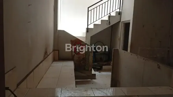 image RUKO DI THE ROYAL PARK RESIDENCE DEKAT KAMPUS UPN COCOK UNTUK APOTEK ATAU RESTO (3)