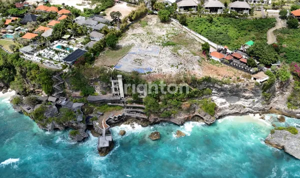 image TANAH TEBING PANTAI SULUBAN BALI VIEW SUNSET DAN AIRPORT (1)