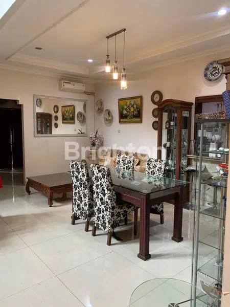 image RUMAH HOOK 2 LANTAI DI PALEM SEMI (4)