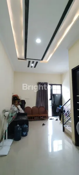 image RUMAH 2 LANTAI SIAP HUNI DI KEDINDING DEKAT KENJERAN (3)