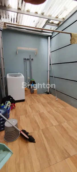 image RUMAH 2 LANTAI SIAP HUNI DI KEDINDING DEKAT KENJERAN (8)