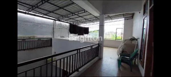 image RUMAH 2 LANTAI NYAMAN DI PERUMAHAN STRATEGIS – DEKAT SEKOLAH, MALL & FASILITAS UMUM (SHM)\N (8)