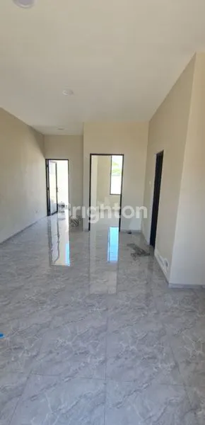 image RUMAH BARU GRESS 2 LANTAI DI MEDOKAN AYU (2)