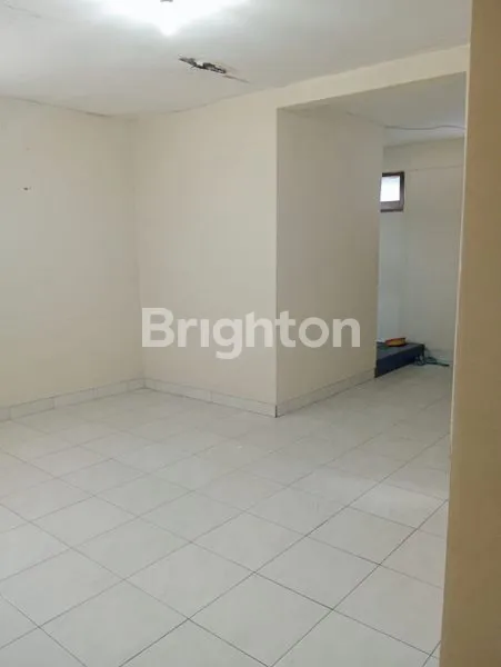 image RUMAH TENTRAM PARAKAN BUAH BATU (2)